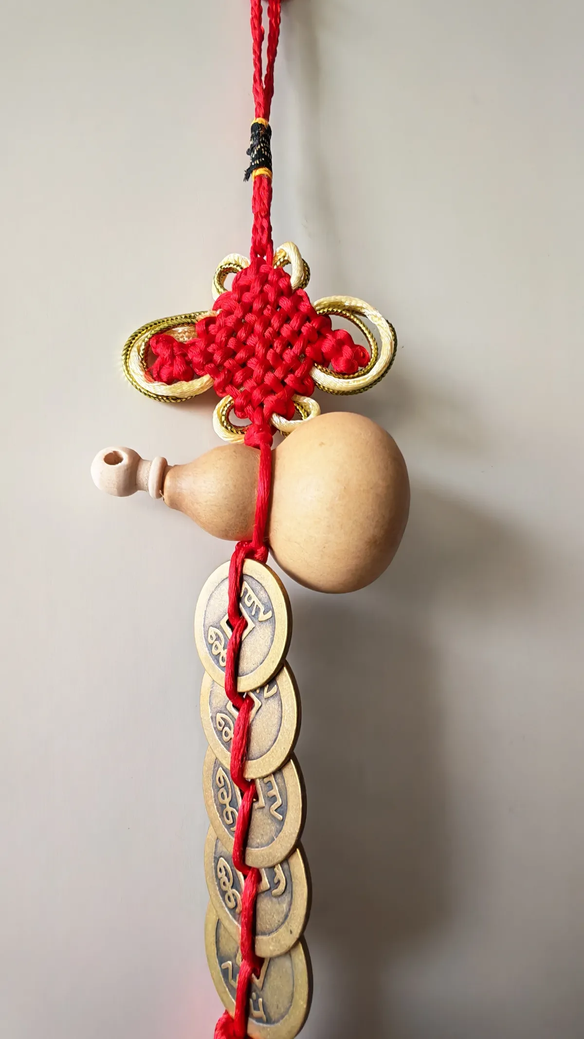 Handcrafted Natural Wood Gourd Feng Shui Tassel with Five Emperor Coins – Wood Element Healing & Longevity Wall Hanging Decor (40cm) thumbnail 6